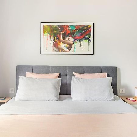European Heart 2-Bedroom Flat. Brussel Bagian luar foto