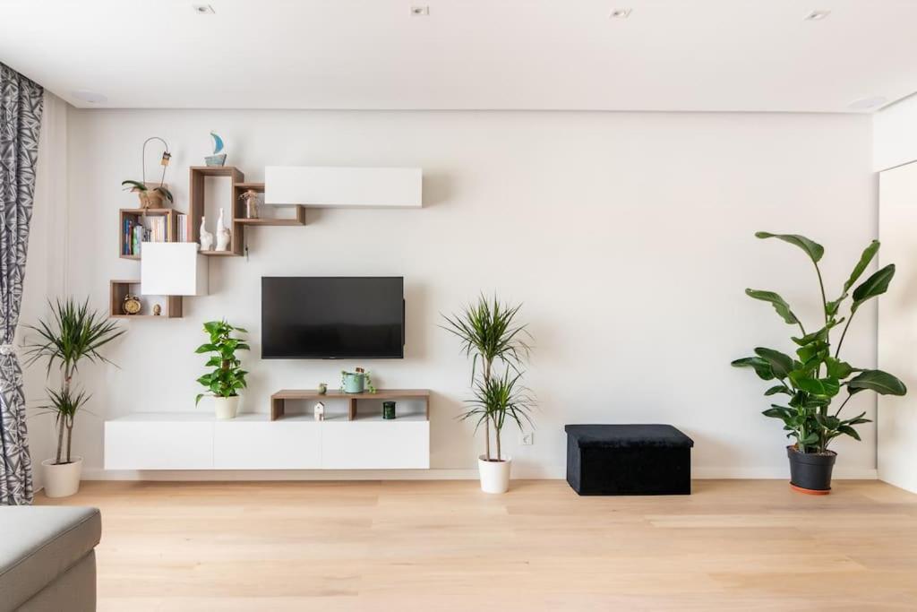 European Heart 2-Bedroom Flat. Brussel Bagian luar foto